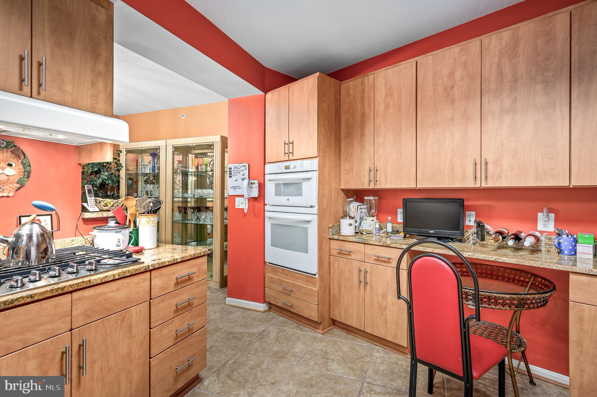 19350 Magnolia Grove Sq #105