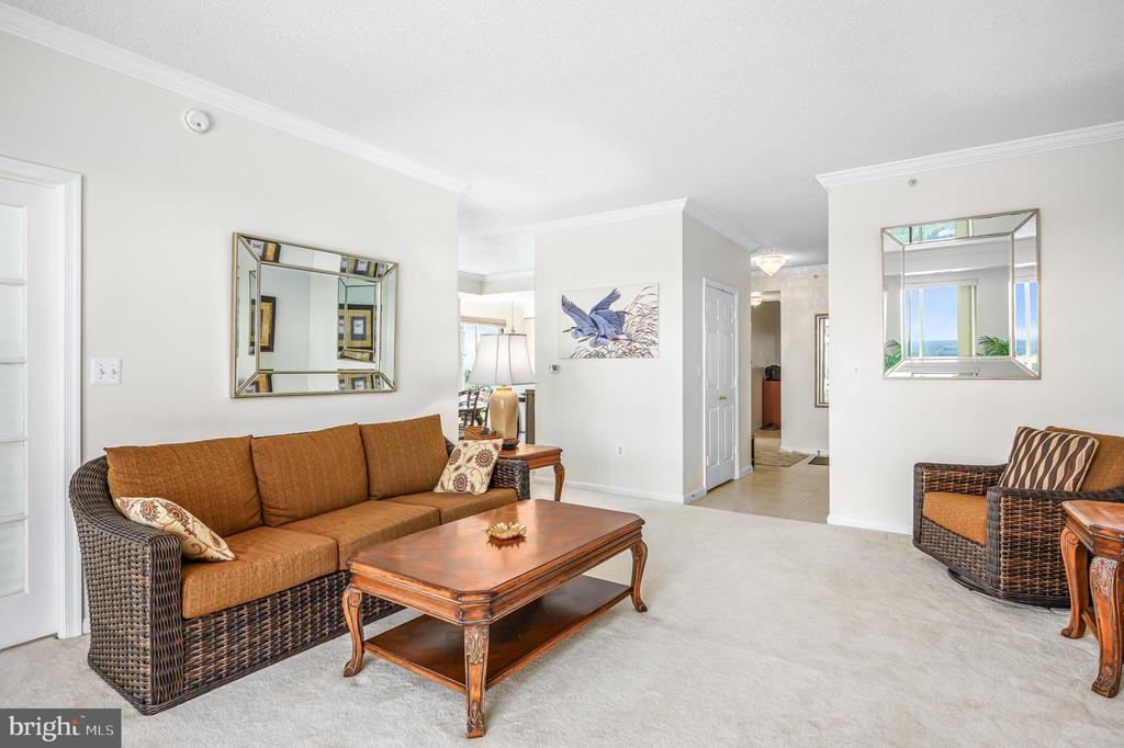 19355 CYPRESS RIDGE TER #1106