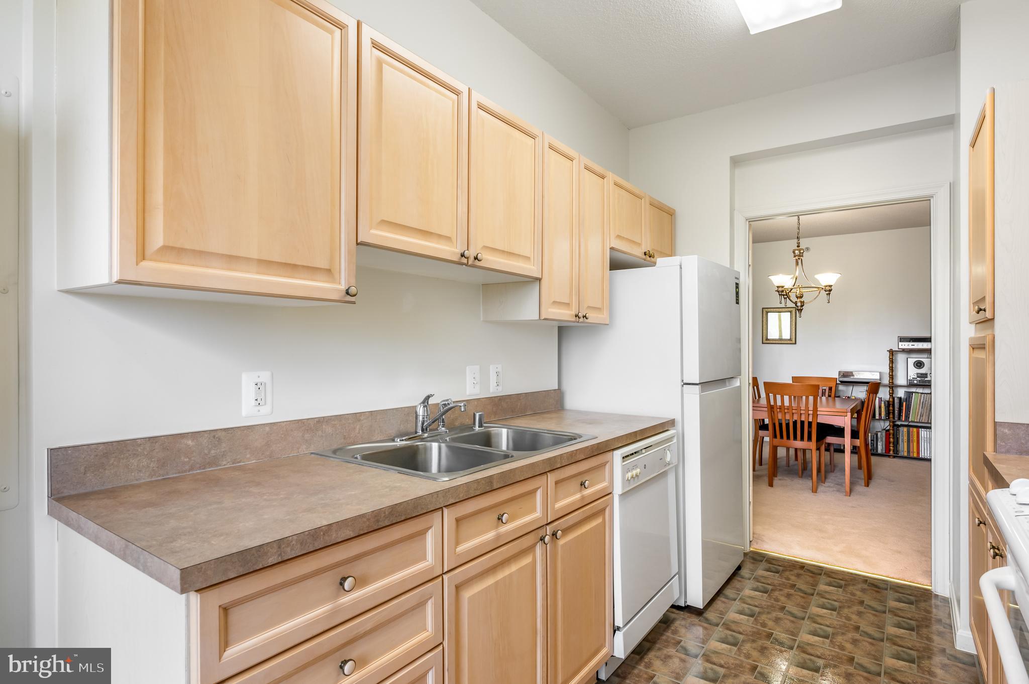 19355 Cypress Ridge Ter #705