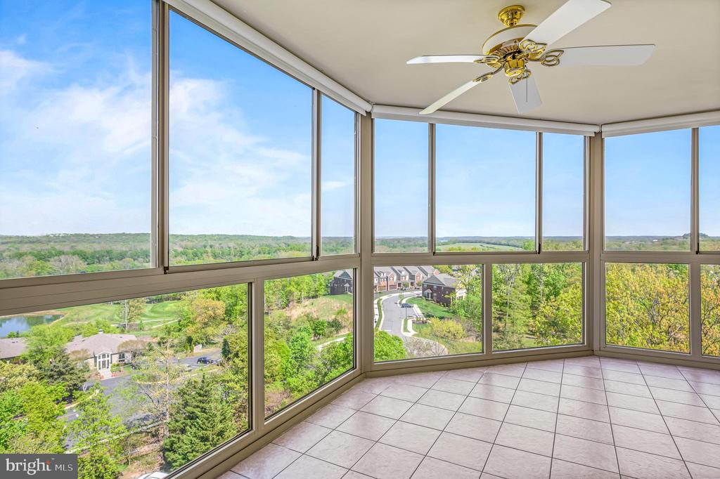 19385 Cypress Ridge Ter #906
