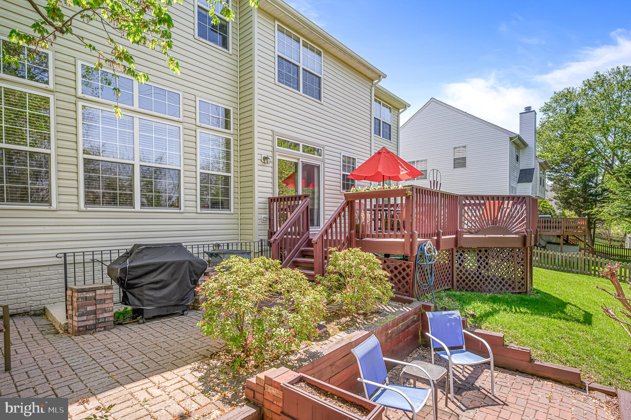 1234 Barksdale Dr NE