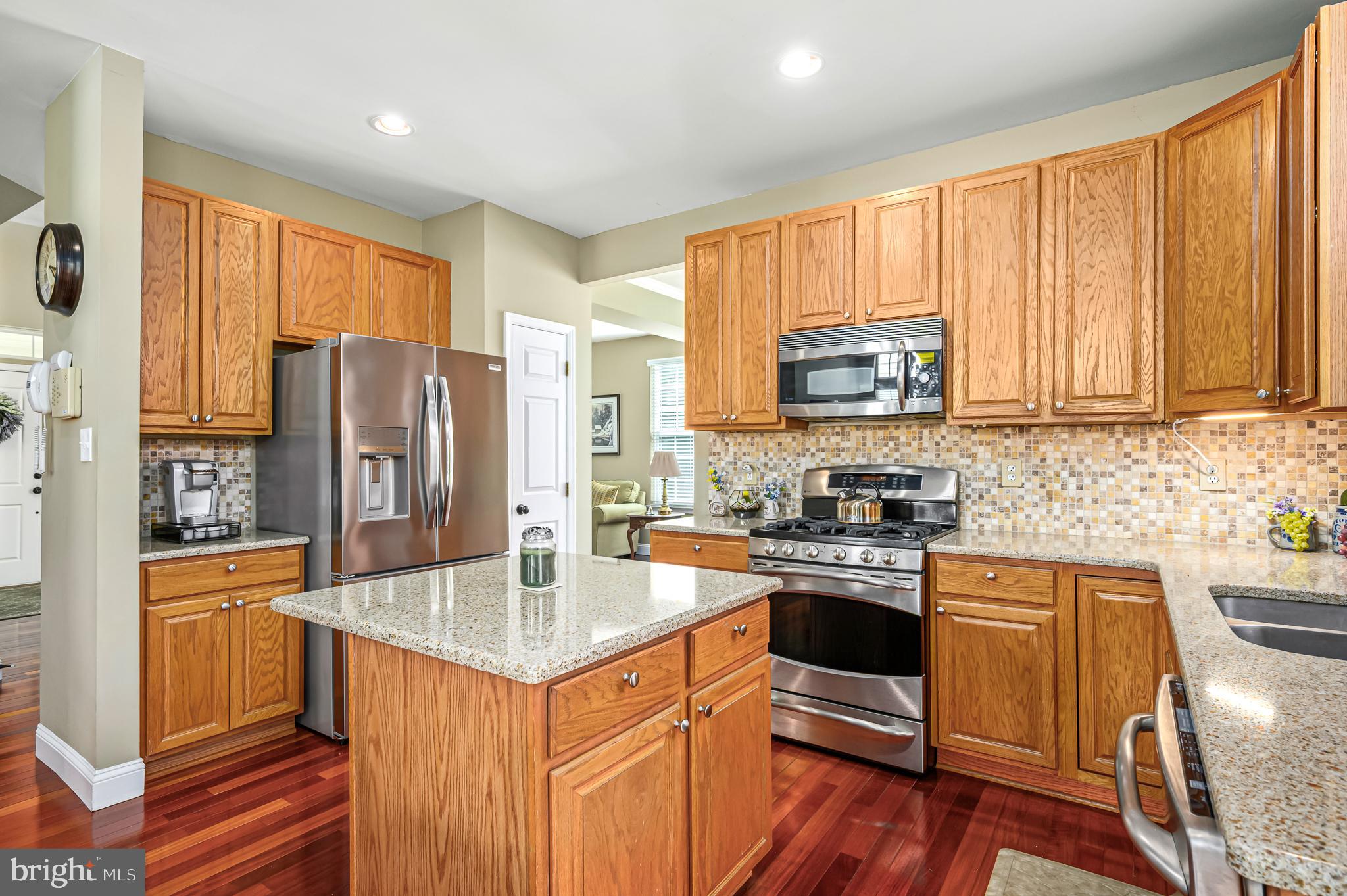 1234 Barksdale Dr NE