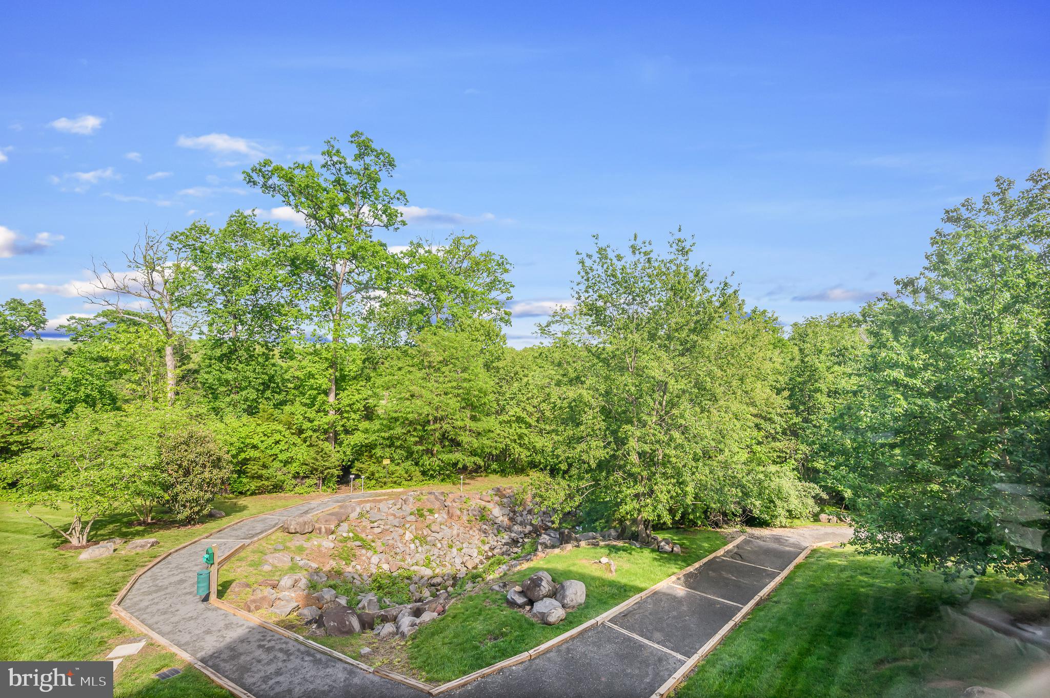 19370 Magnolia Grove Sq #109