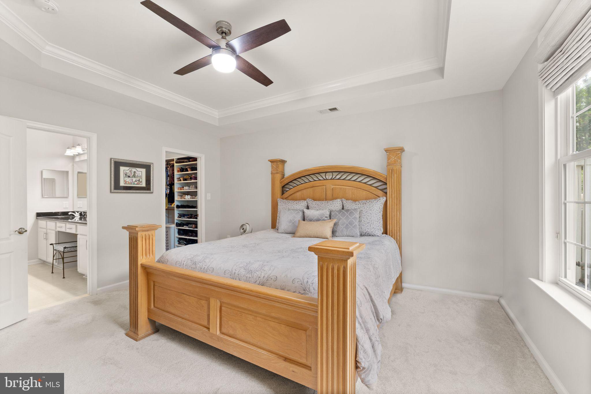 44360 Oakmont Manor Sq