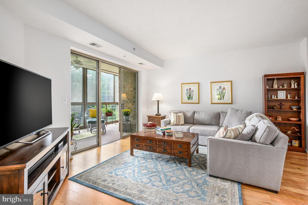 19355 Cypress Ridge Ter #203
