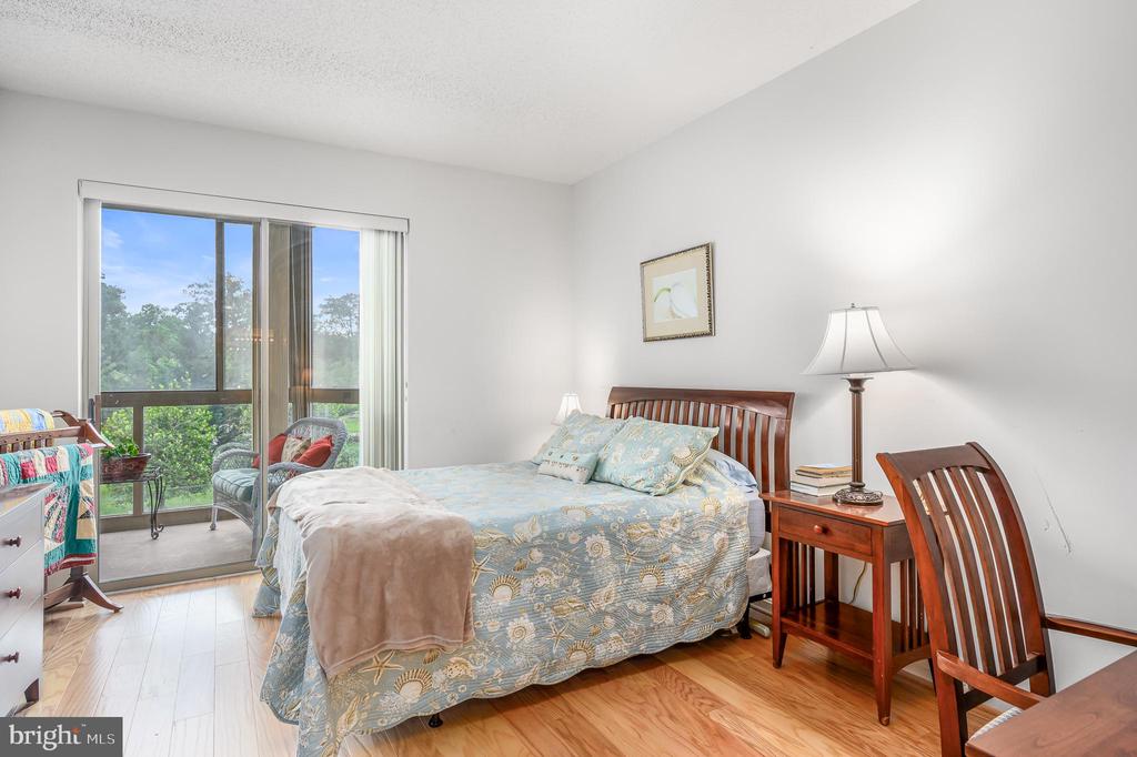 19355 Cypress Ridge Ter #203