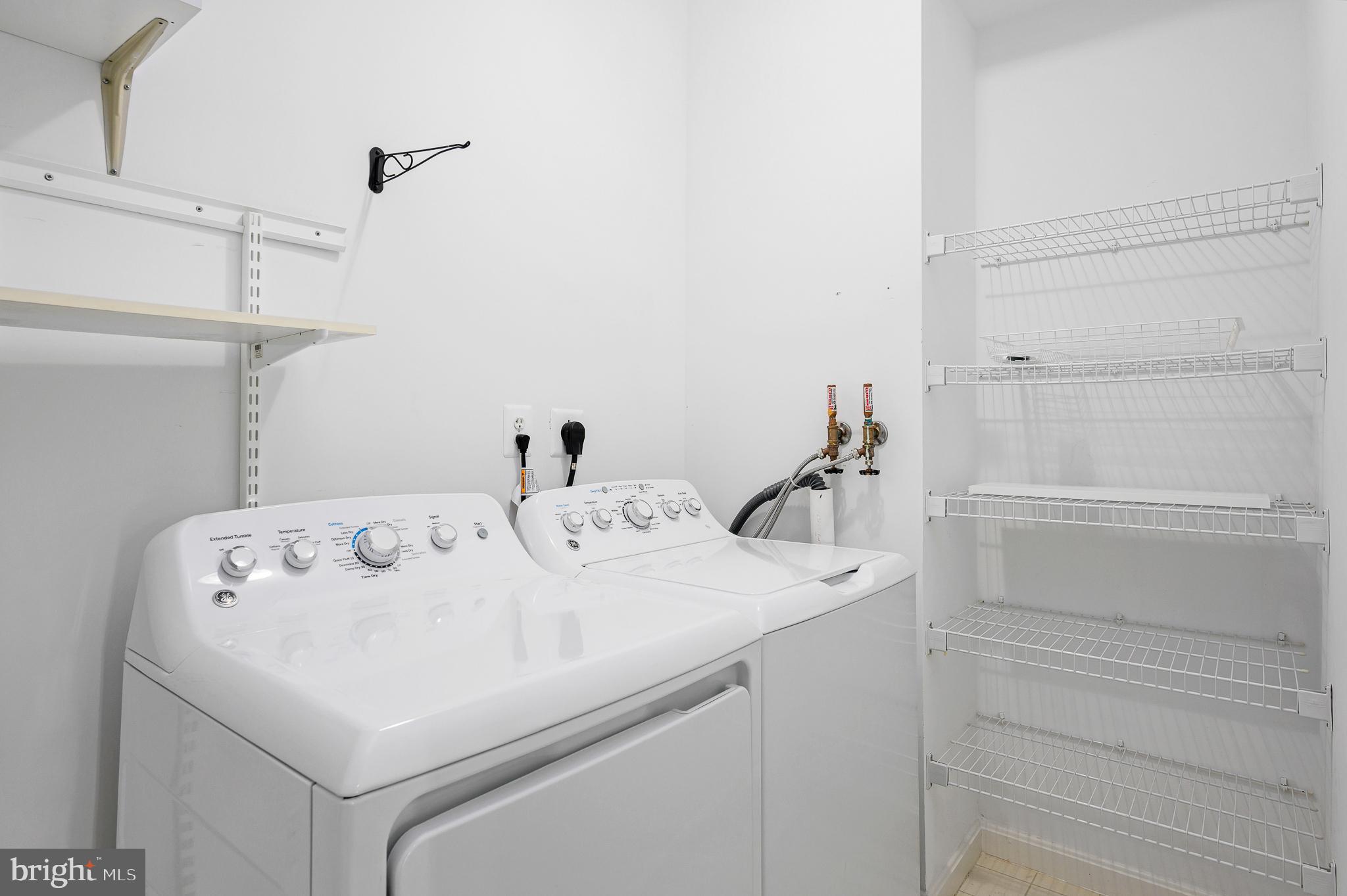 19370 Magnolia Grove Sq #410