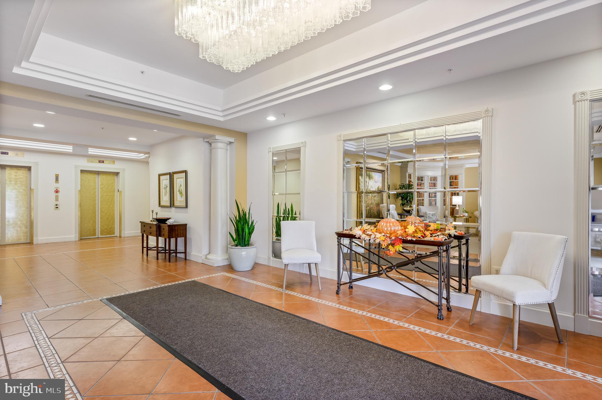 19370 Magnolia Grove Sq #410