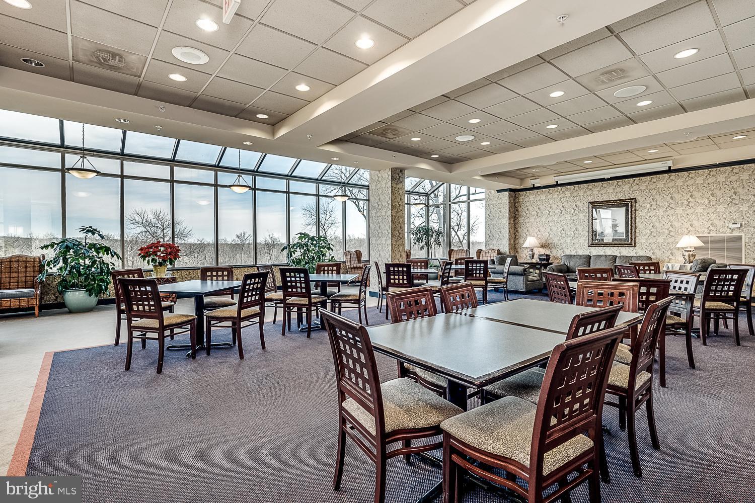 19370 Magnolia Grove Sq #410