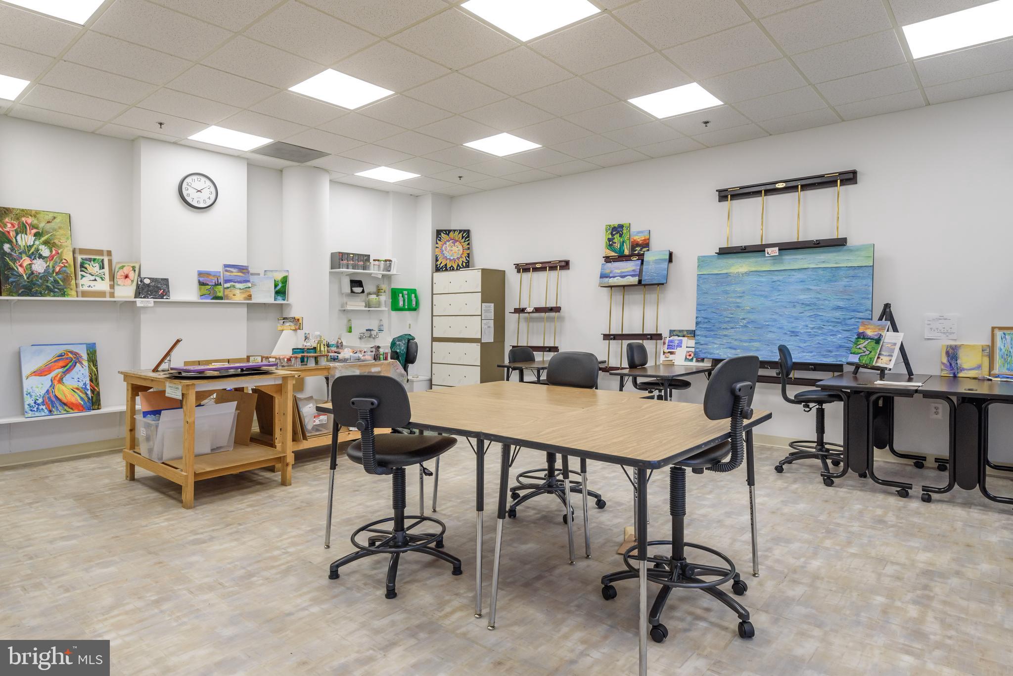 19370 Magnolia Grove Sq #410