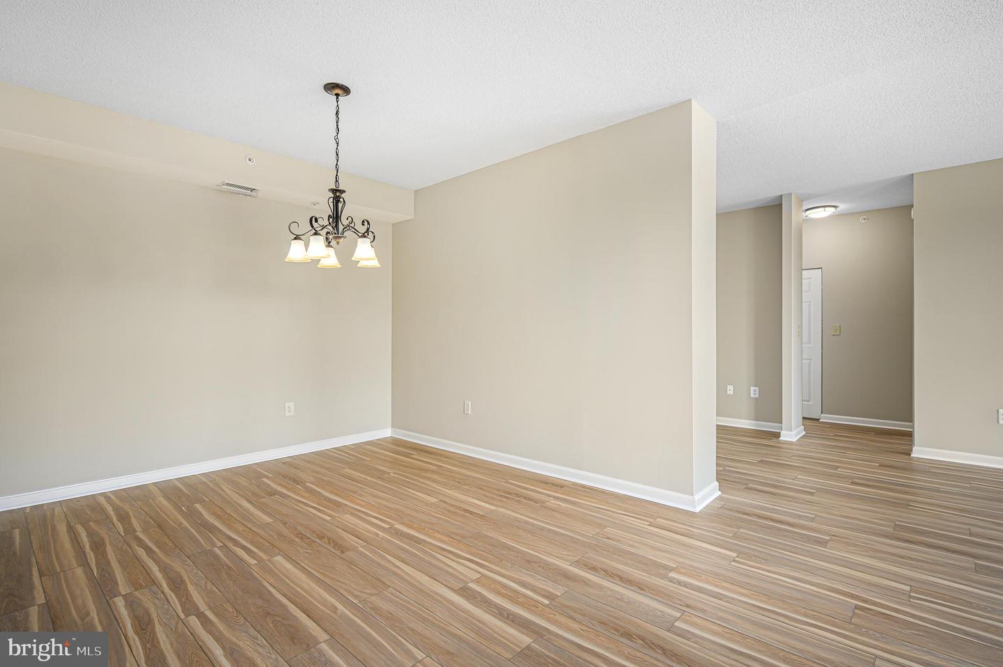 19365 Cypress Ridge Ter #1111