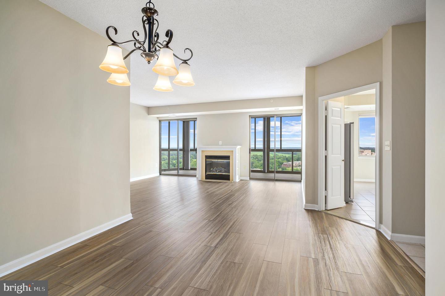19365 Cypress Ridge Ter #1111