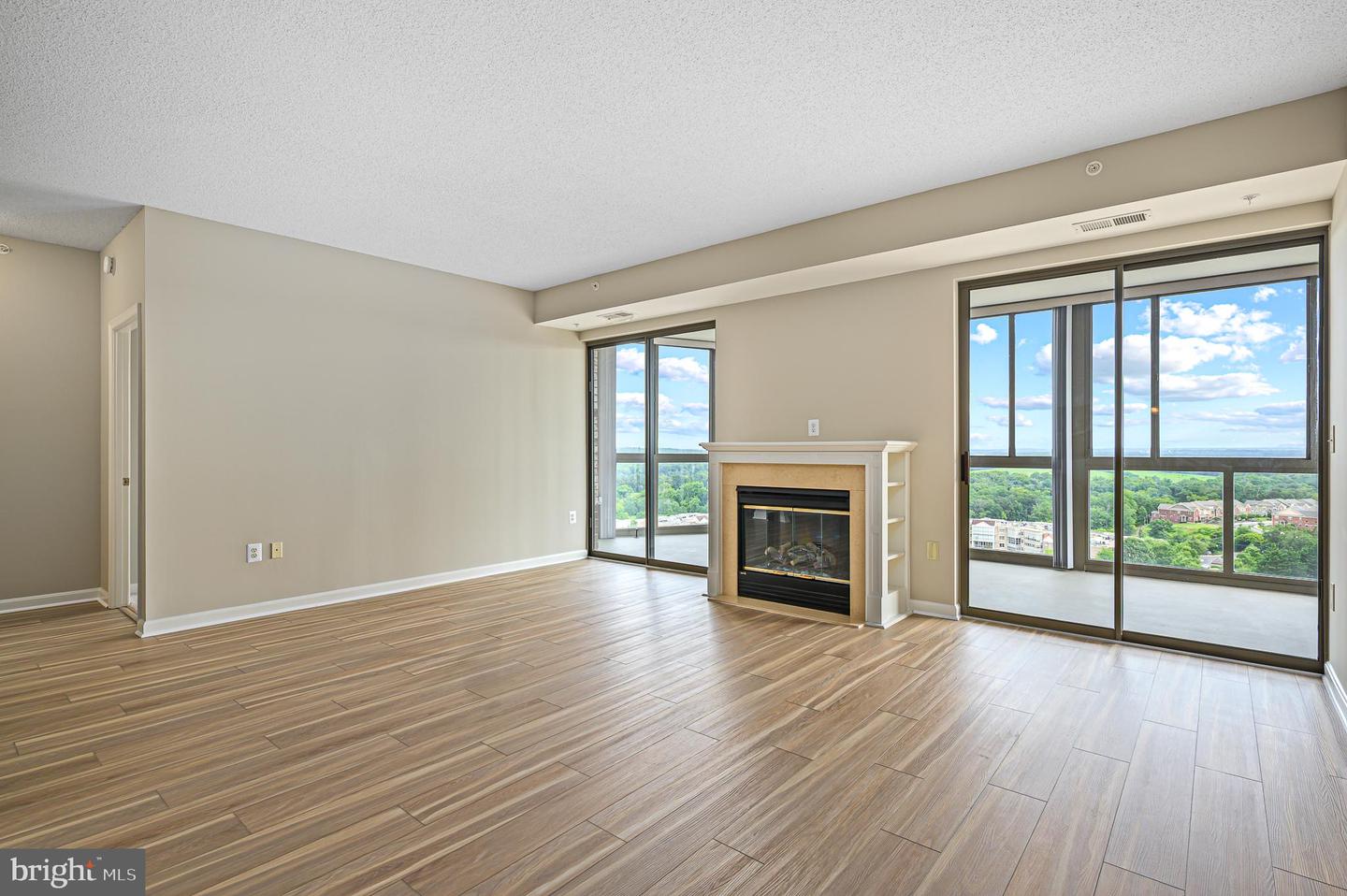 19365 Cypress Ridge Ter #1111
