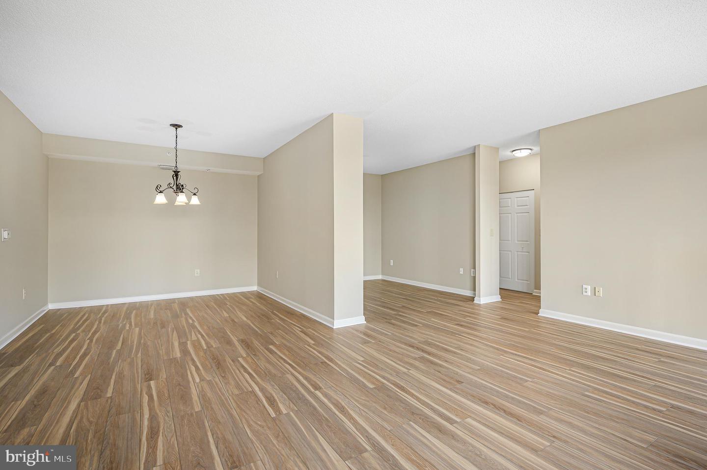 19365 Cypress Ridge Ter #1111