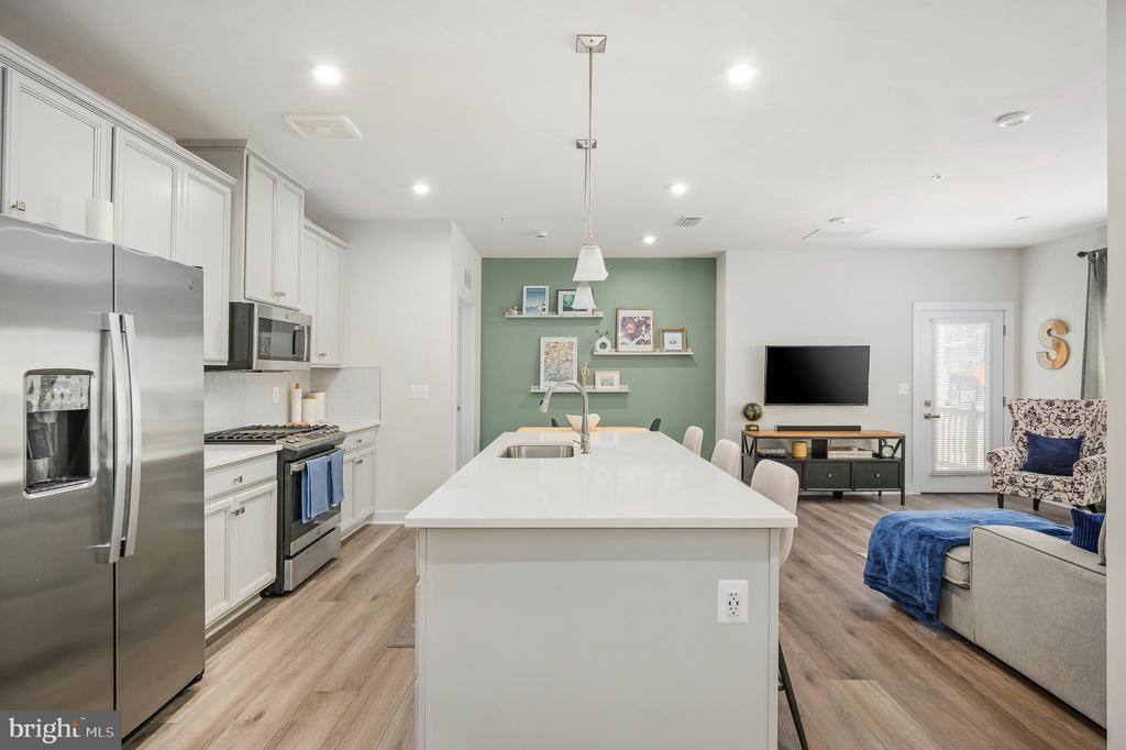 46294 MOUNT MILSTEAD TERRACE 105