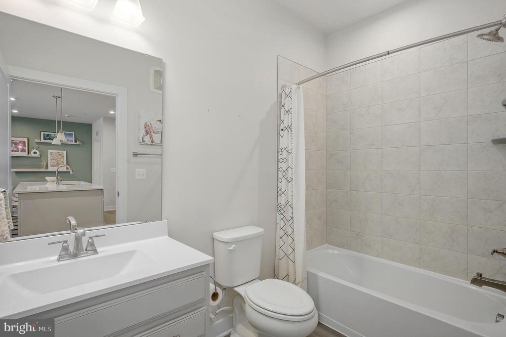 46294 MOUNT MILSTEAD TERRACE 105