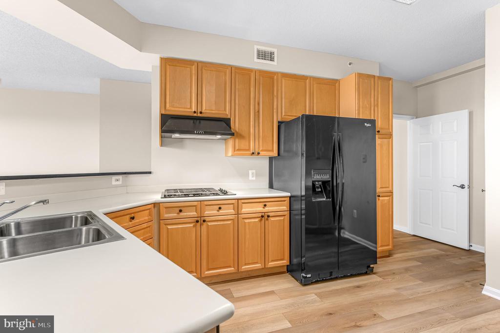 19360 MAGNOLIA GROVE SQUARE 316