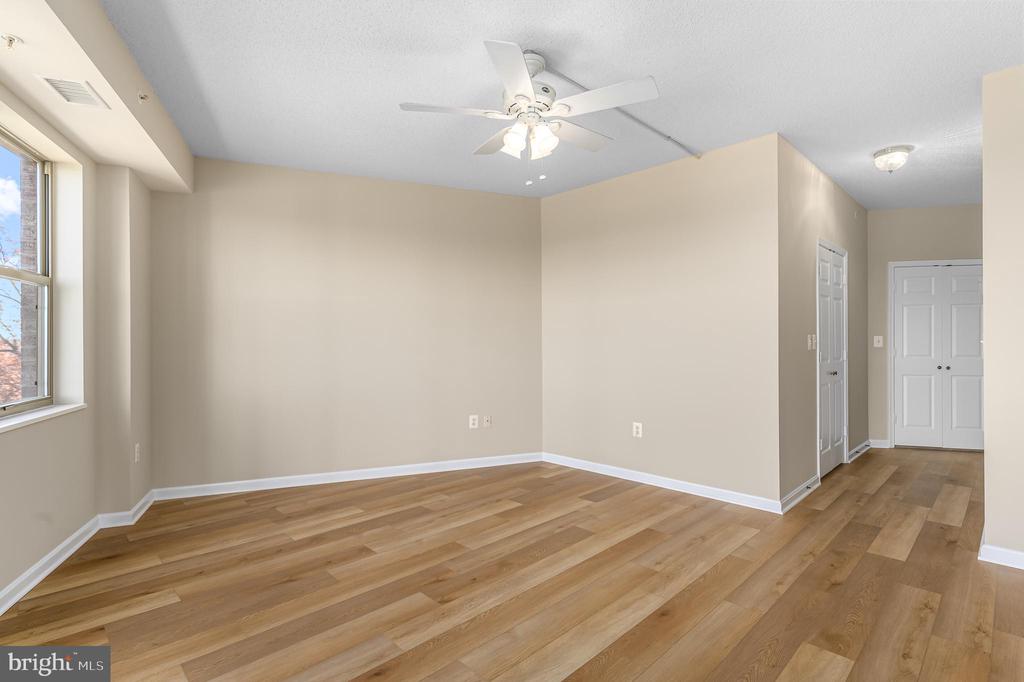 19360 MAGNOLIA GROVE SQUARE 316