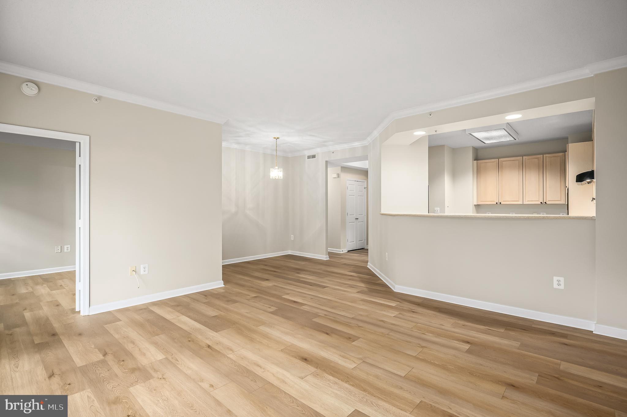 19350 MAGNOLIA GROVE SQUARE 303