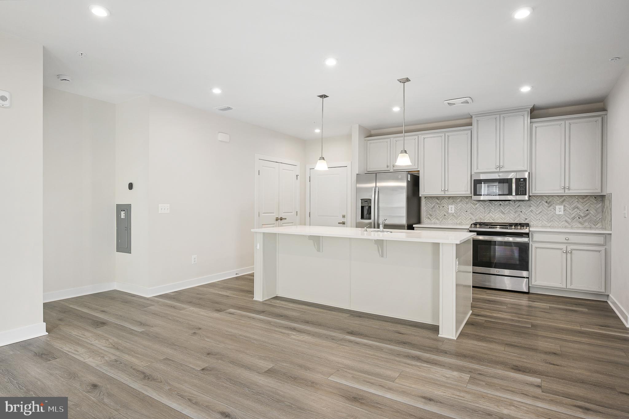 46294 MOUNT MILSTEAD TERRACE 303