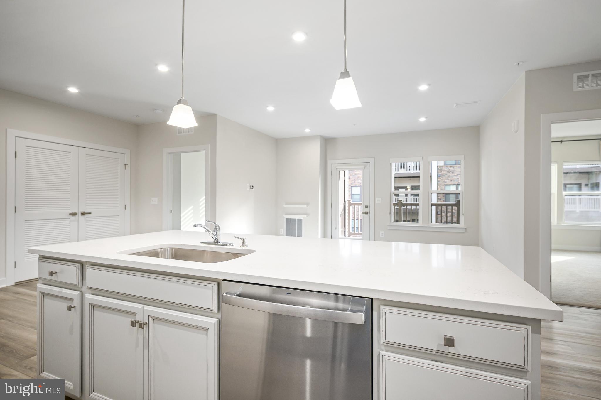 46294 MOUNT MILSTEAD TERRACE 303