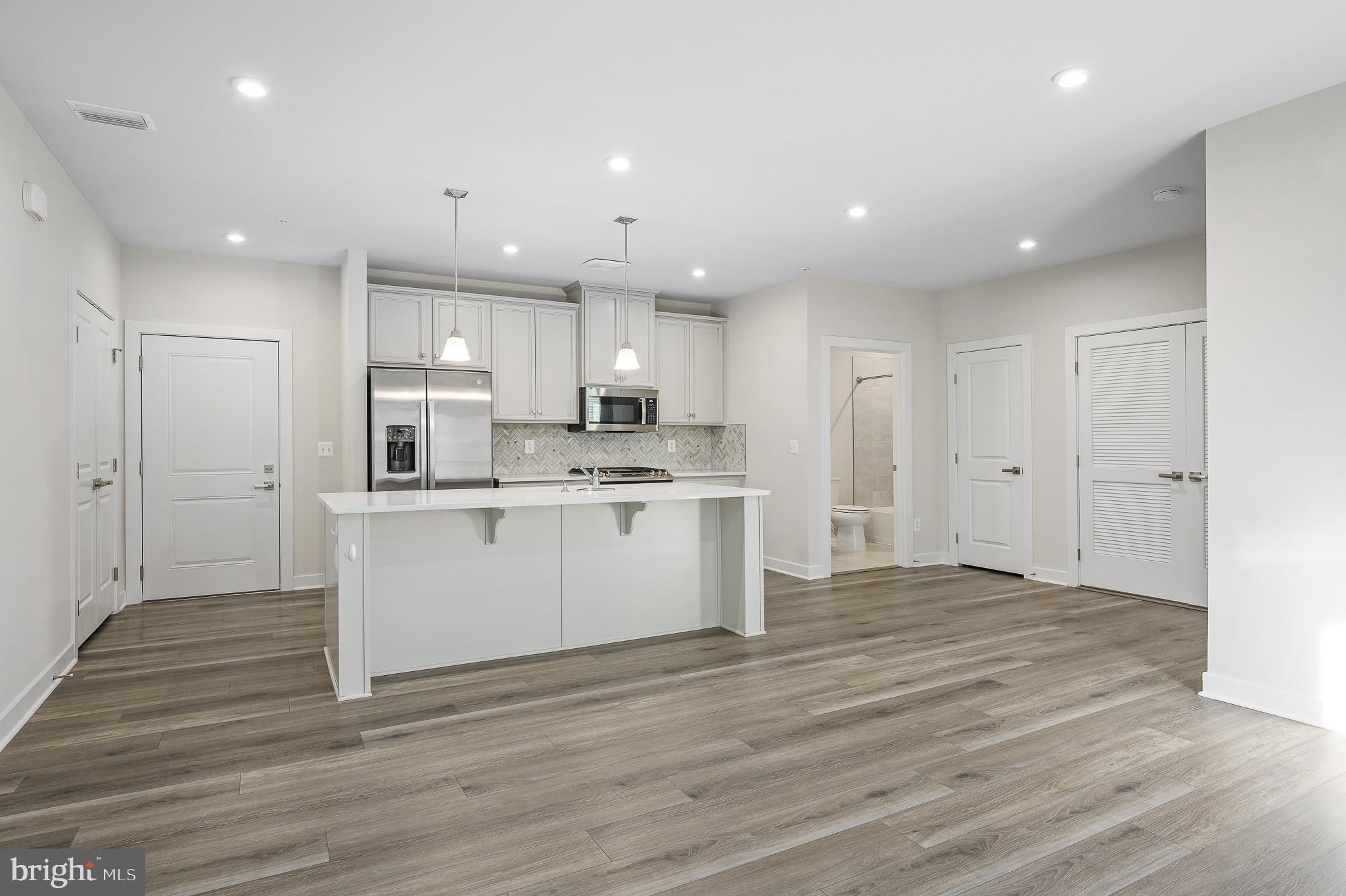 46294 MOUNT MILSTEAD TERRACE 303