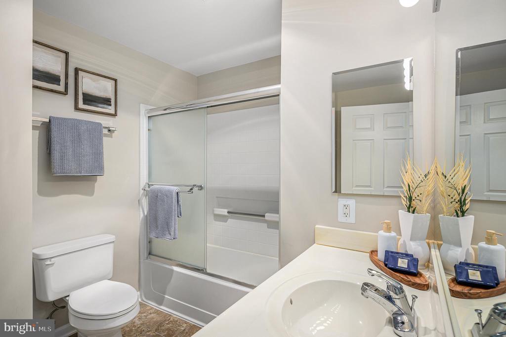 19375 CYPRESS RIDGE TERRACE 114