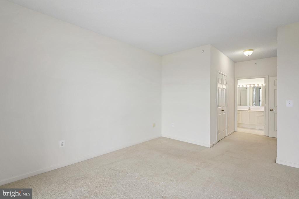 19355 CYPRESS RIDGE TERRACE 515