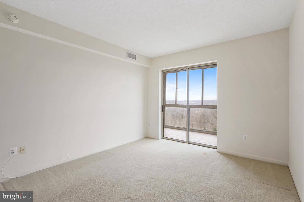 19355 CYPRESS RIDGE TERRACE 515
