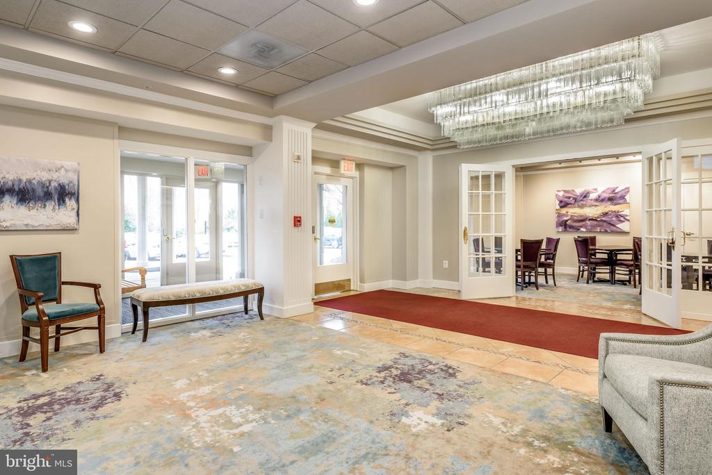 19355 CYPRESS RIDGE TERRACE 422