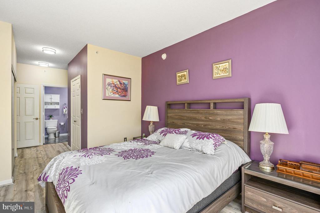 19355 CYPRESS RIDGE TERRACE 422