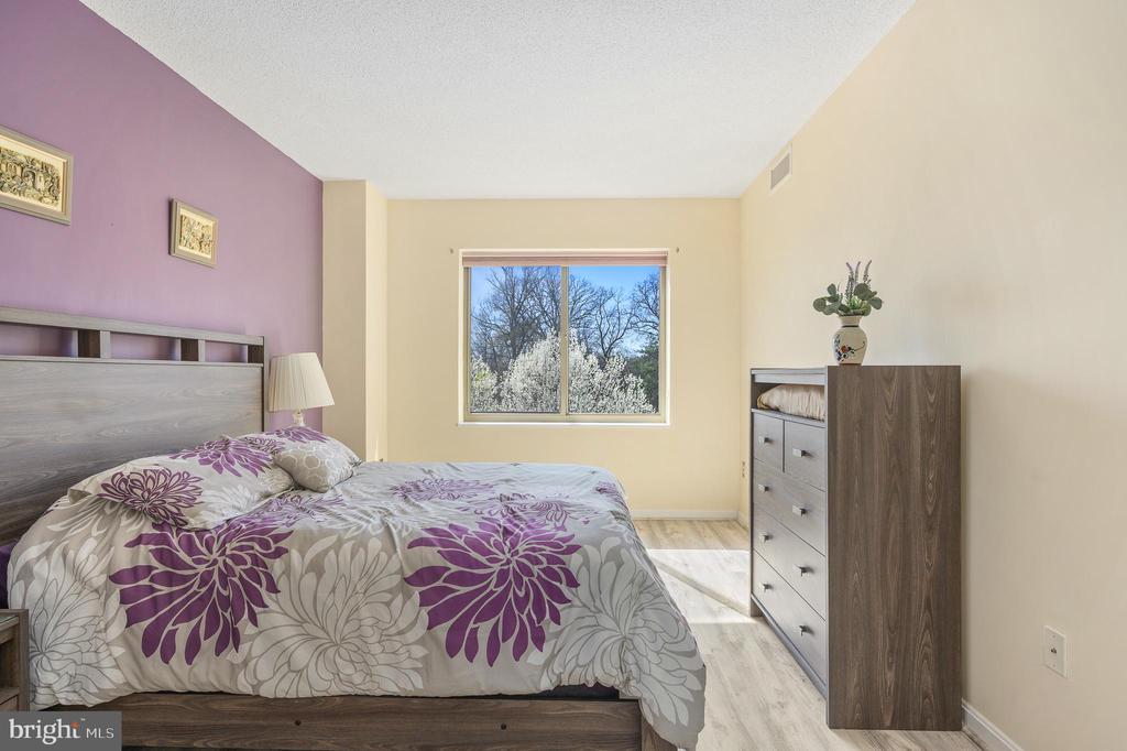 19355 CYPRESS RIDGE TERRACE 422
