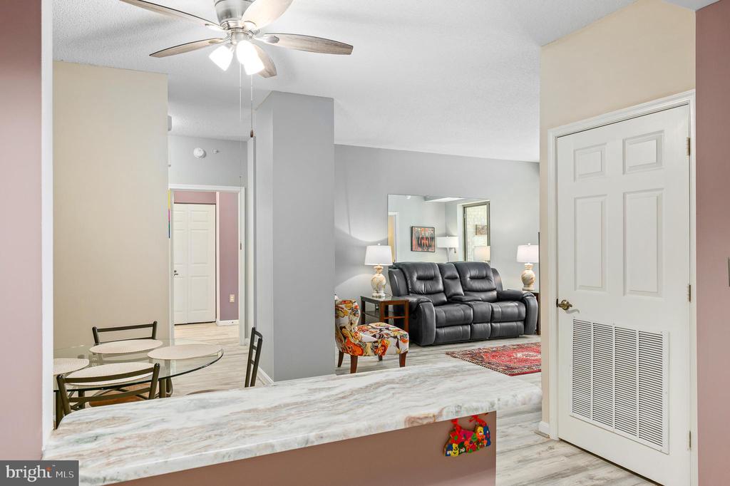 19355 CYPRESS RIDGE TERRACE 422