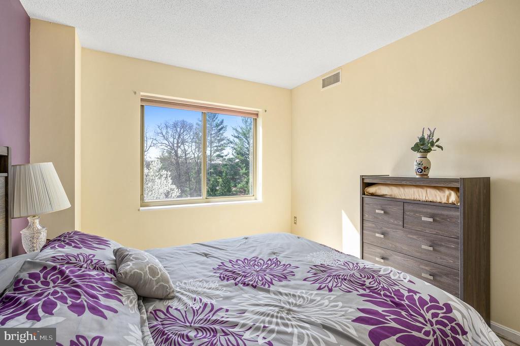 19355 CYPRESS RIDGE TERRACE 422
