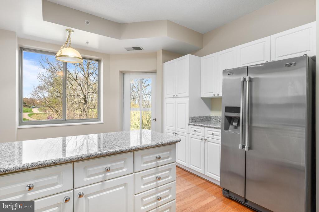 19355 CYPRESS RIDGE TERRACE 219