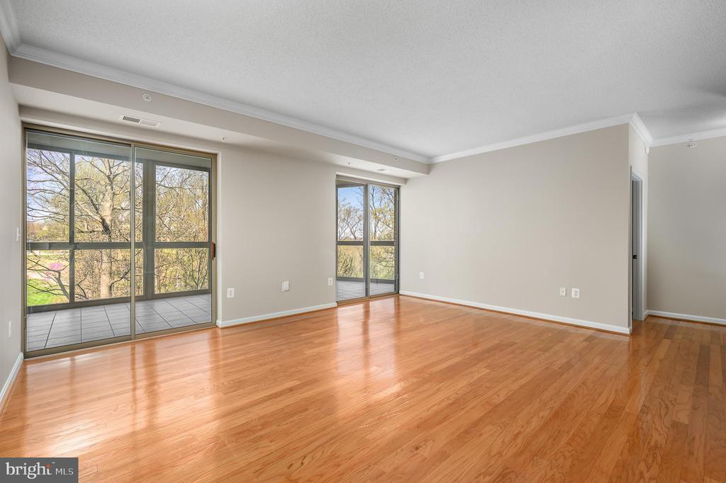 19355 CYPRESS RIDGE TERRACE 219