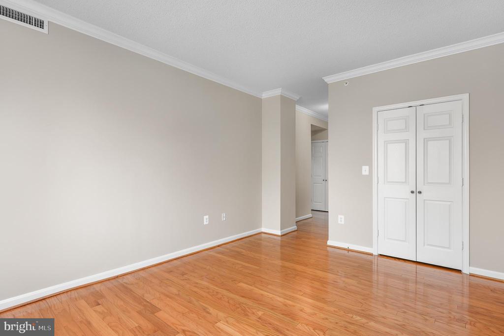 19355 CYPRESS RIDGE TERRACE 219