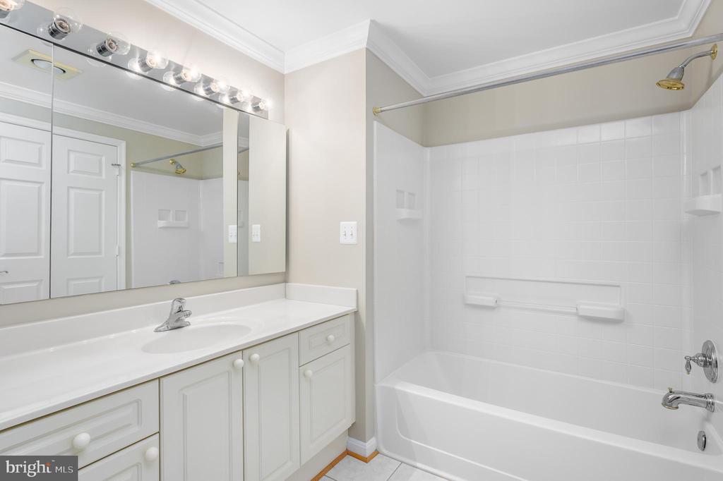 19355 CYPRESS RIDGE TERRACE 219
