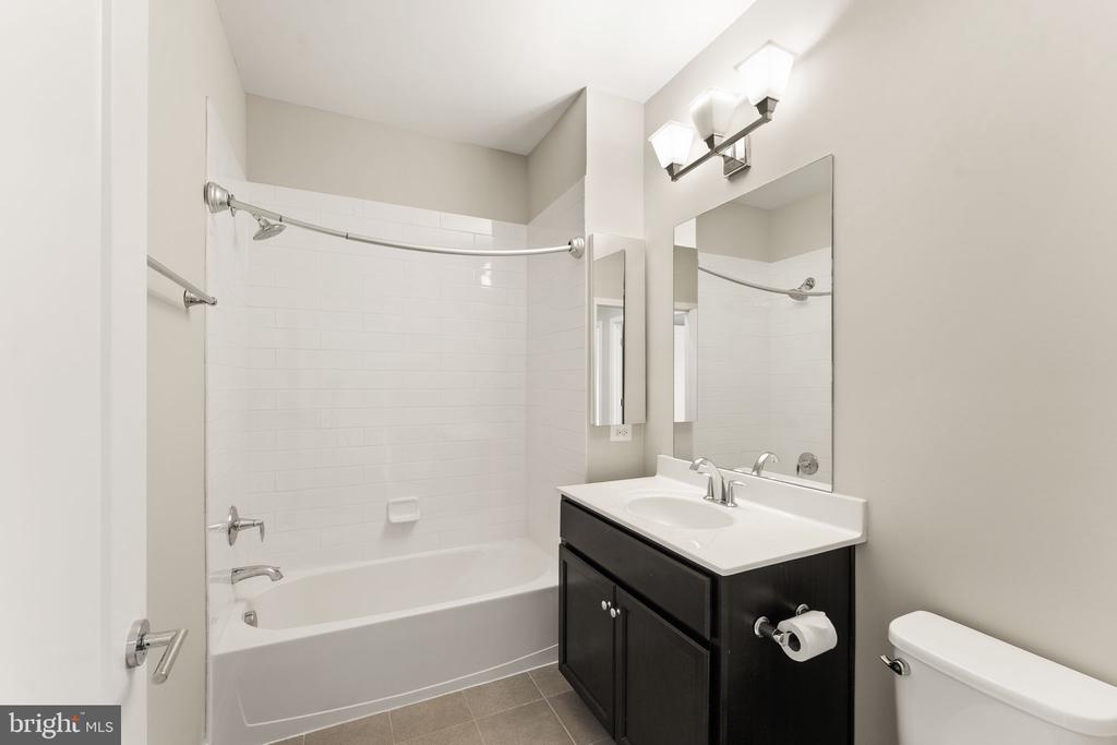 204 RAILBENDER ALLEY SE