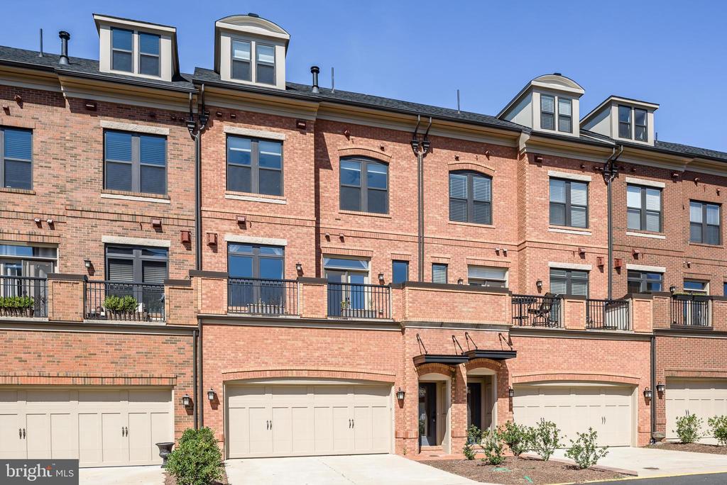 204 RAILBENDER ALLEY SE