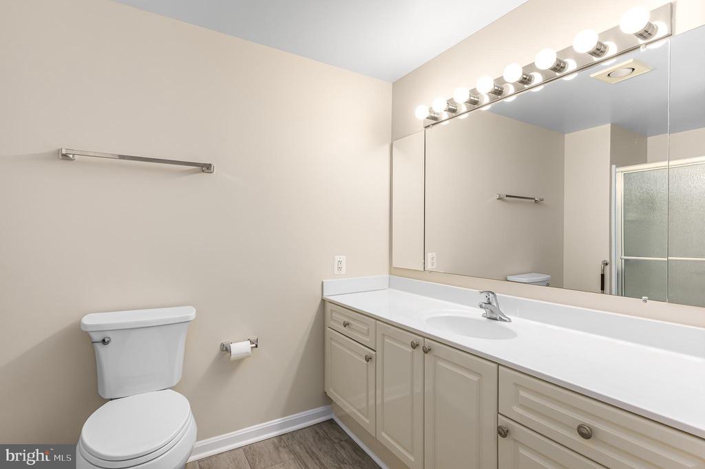 19355 CYPRESS RIDGE TERRACE 404