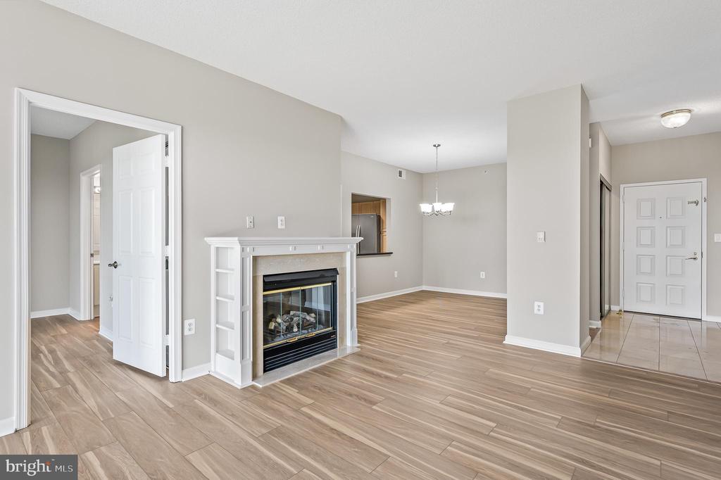 19355 CYPRESS RIDGE TERRACE 1022