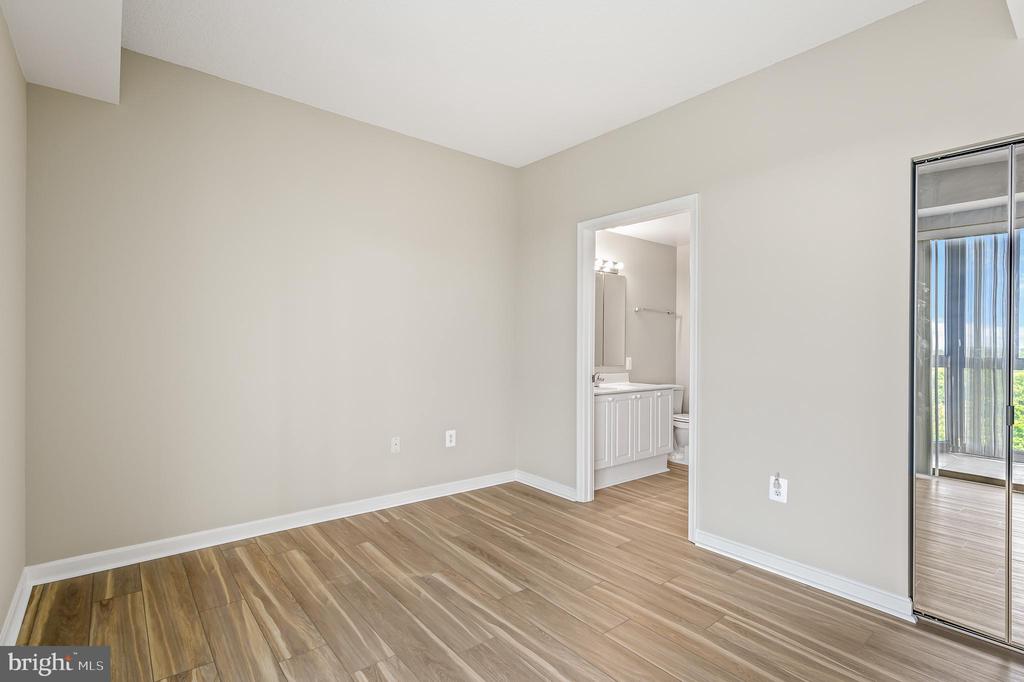 19355 CYPRESS RIDGE TERRACE 1022