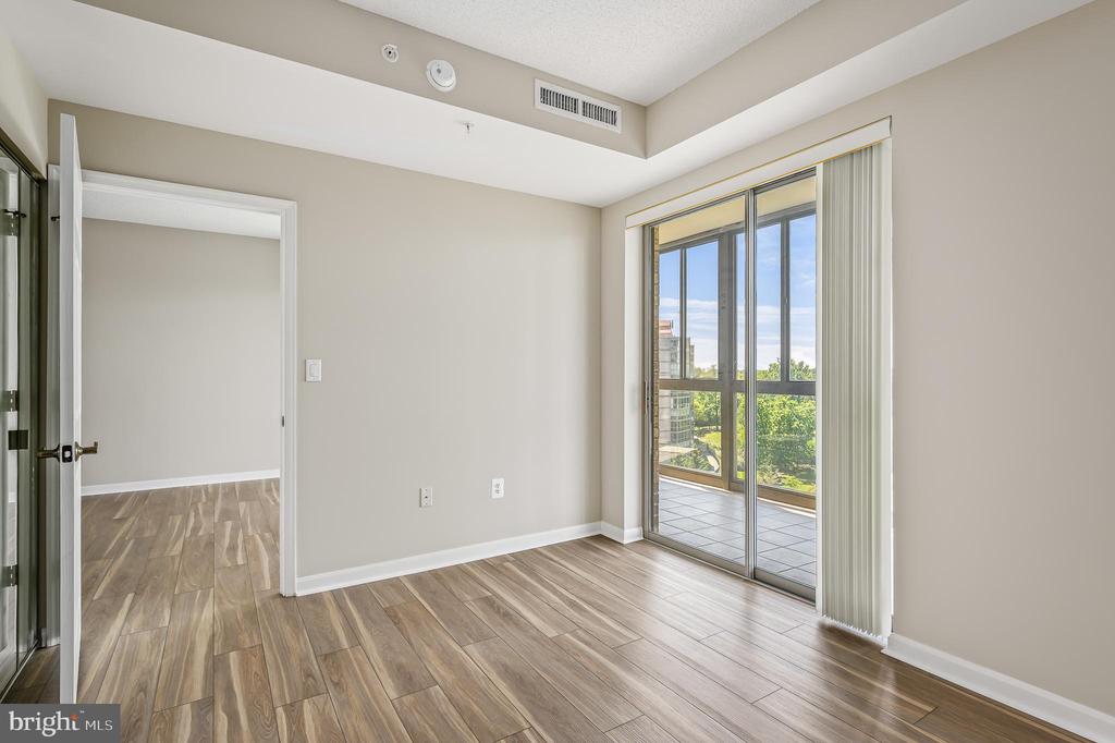 19355 CYPRESS RIDGE TERRACE 1022