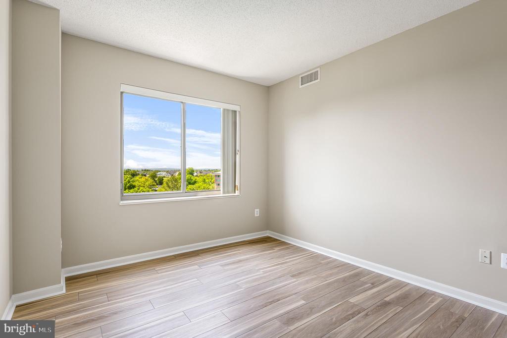 19355 CYPRESS RIDGE TERRACE 1022