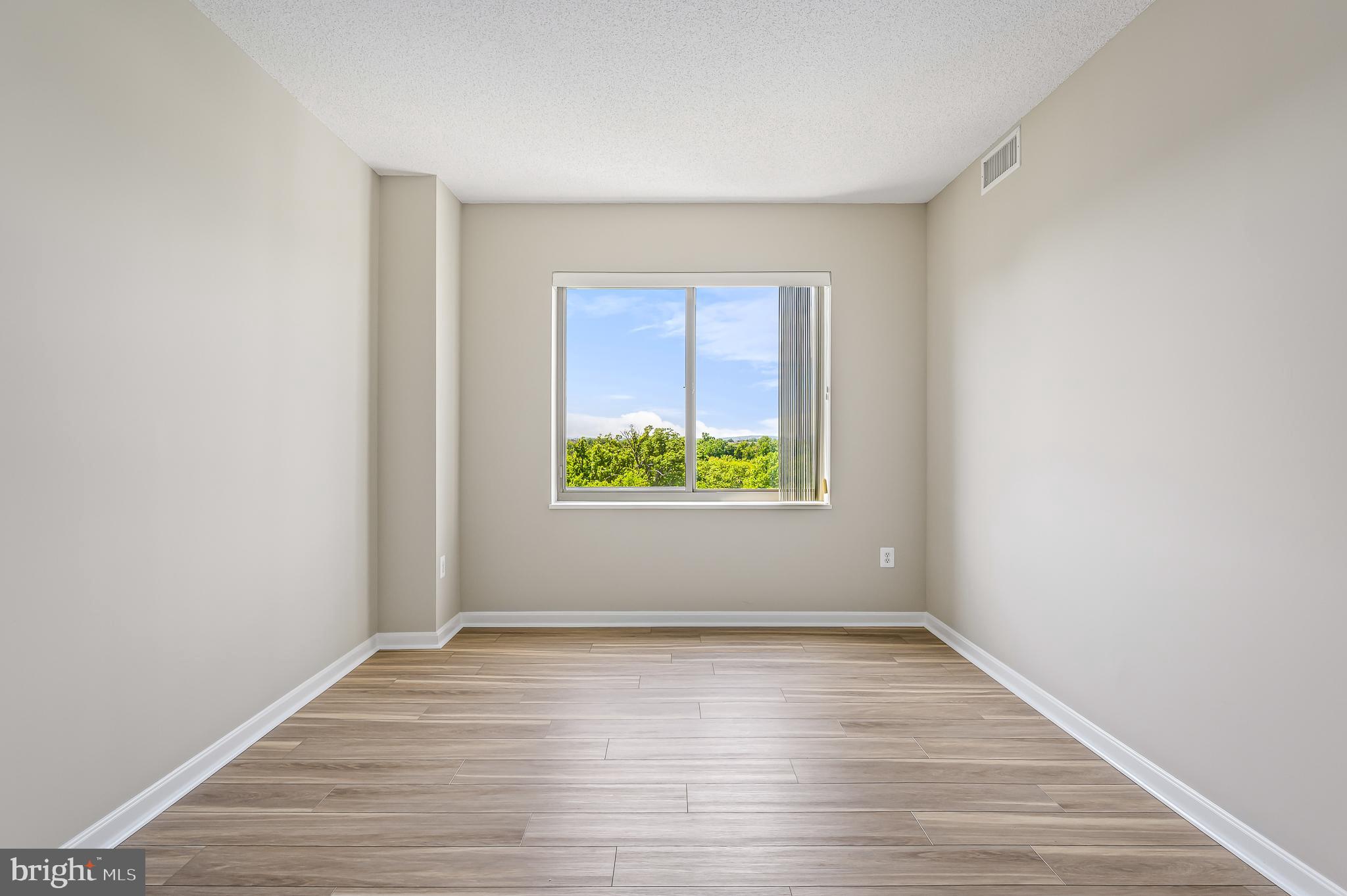 19355 CYPRESS RIDGE TERRACE 1022