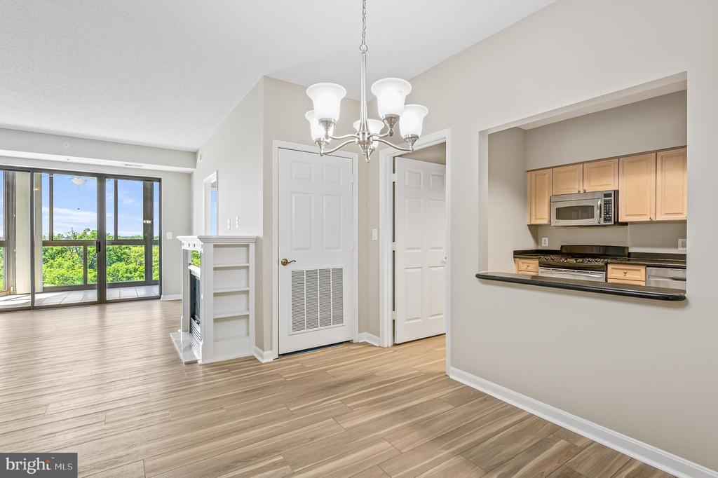 19355 CYPRESS RIDGE TERRACE 1022