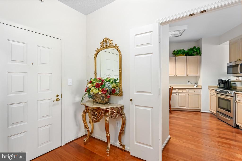 19355 CYPRESS RIDGE TERRACE 1021