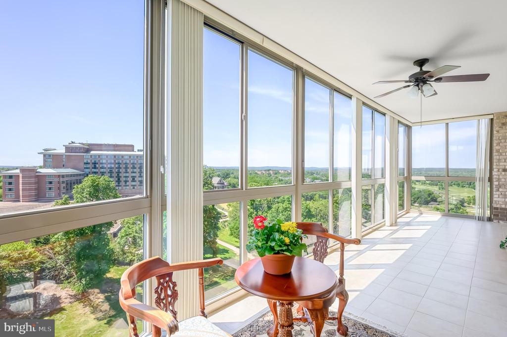 19355 CYPRESS RIDGE TERRACE 1021