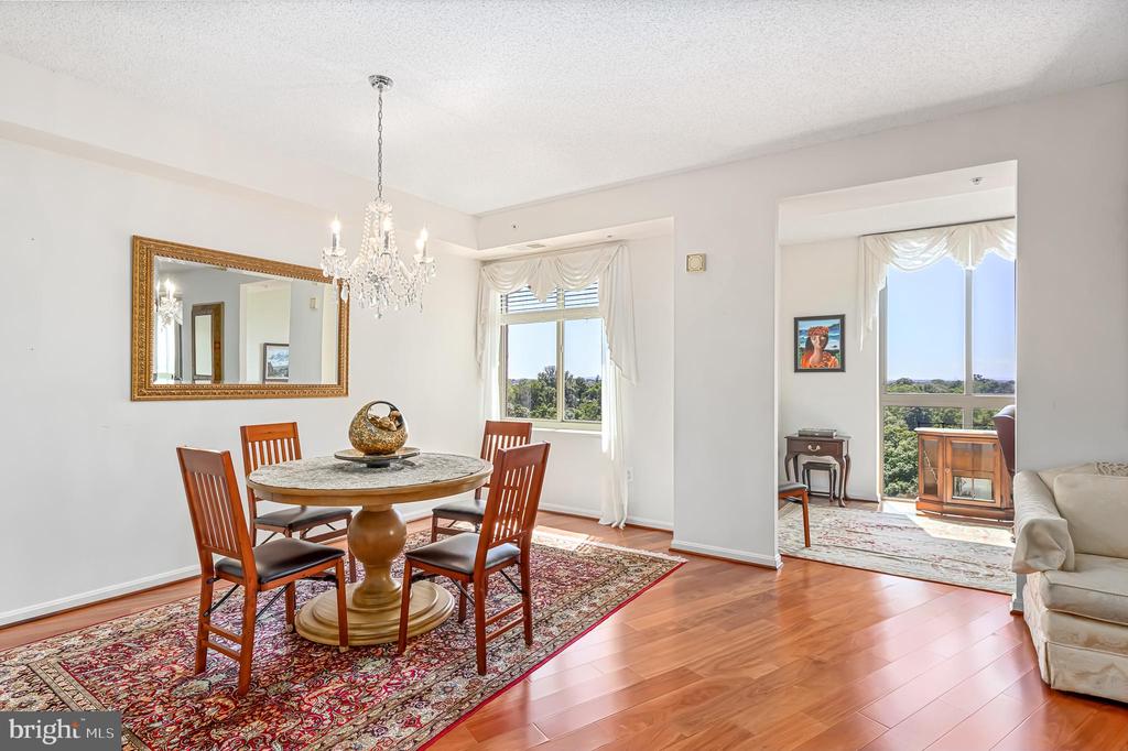 19355 CYPRESS RIDGE TERRACE 1021